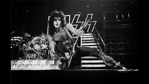 Paul Stanley Interview (Kiss) (07-02-92)