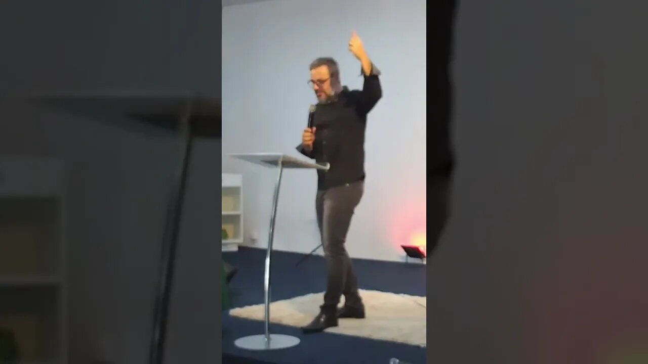 Quem nos separará? #povoeleito