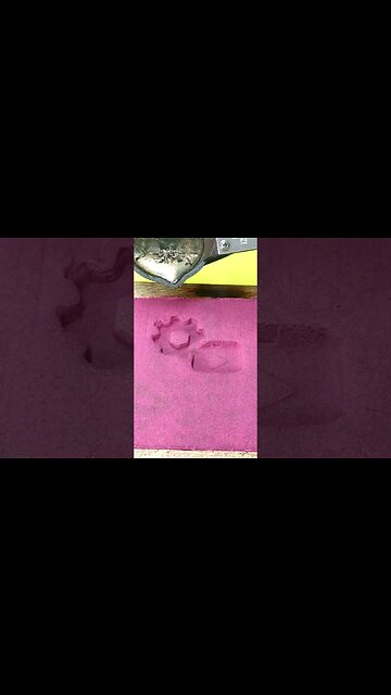 Fun Experiment with Molten Metal #shorts #shortsfeed #experiment