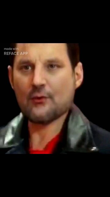 Ironmanduck as Freddi Mercury