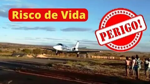 [ DANGER ] Jamais Faça Isso em Pistas de Pouso de Aviões Cidades do Interior #perigo #danger