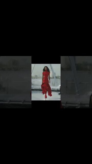 Mona Tougaard X Alexander McQueen Ss2023 FashionShow