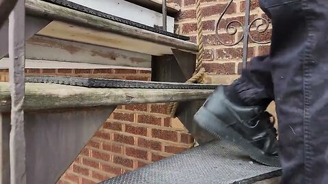 Unsecured Stairs on a Moving Job