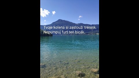 5 CVIKŮ S VLASTNÍ VÁHOU NA POSÍLENÍ KOLEN (pro začátečníky)