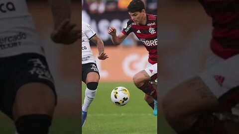 FLAMENGO VENCE O CORINTHIANS E AFUNDA A EQUIPE PAULISTA NA ZONA DE REBAIXAMENTO