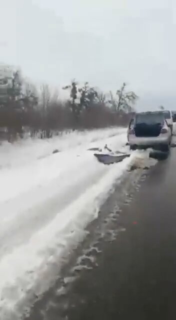 Evidence of Looting and shooting at the cars of Ukrainian civilians. Route #Kyiv.