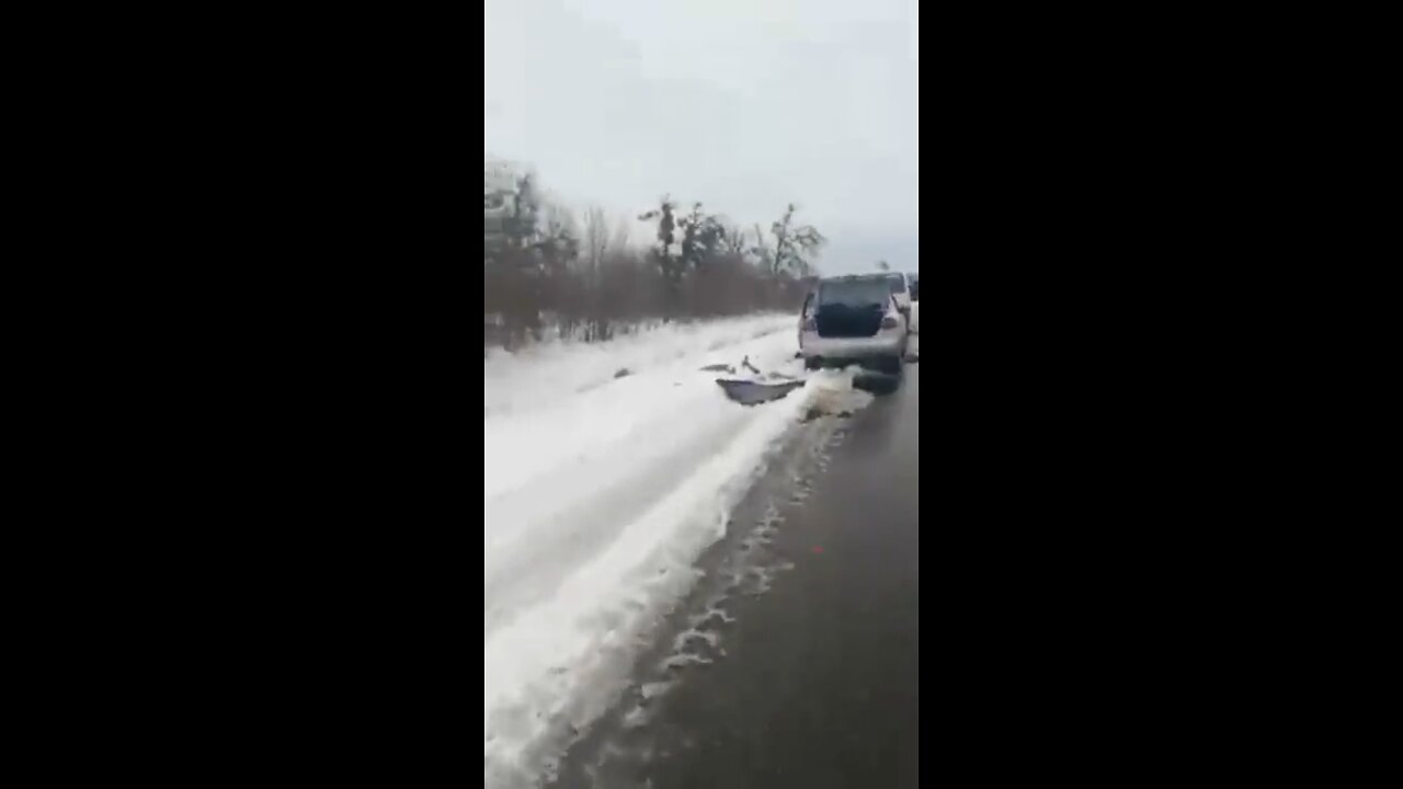 Evidence of Looting and shooting at the cars of Ukrainian civilians. Route #Kyiv.