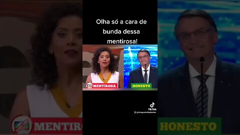 Olha só a cara de bunda dessa mentirosa!