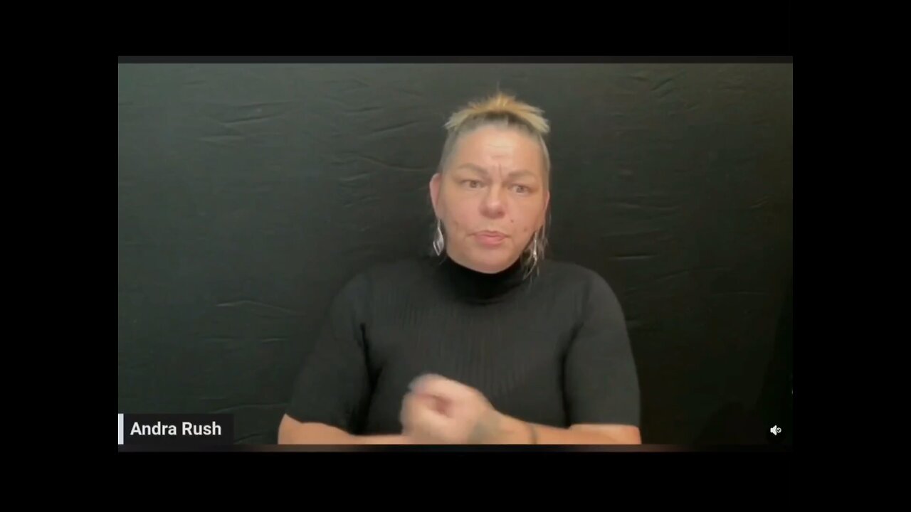 ASL only - Deaf vlogger’s concern about the seaport strike at east coast