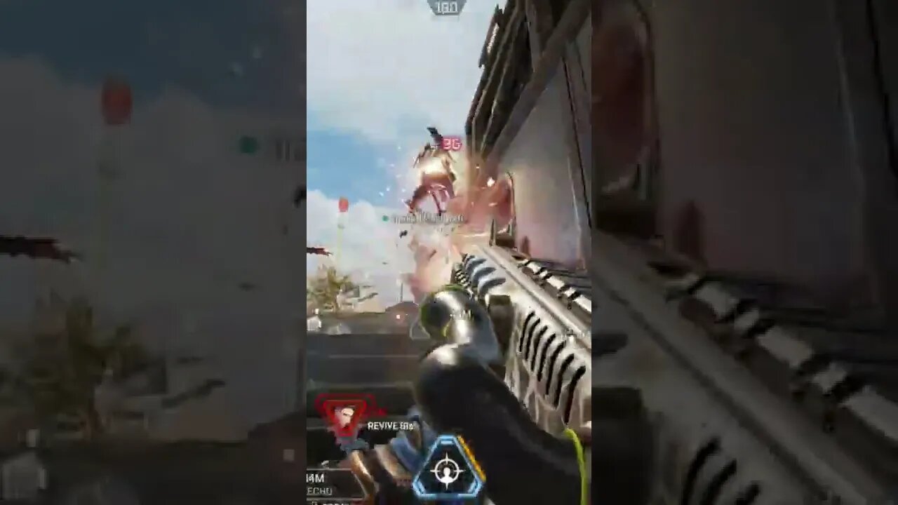 🔴 450 Damage/Tripple Kill/Revive In 30 Seconds 🔴 Apex Legends Gameplay #shorts #apexlegends