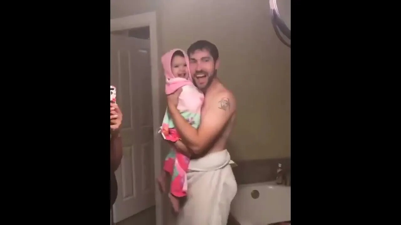 DAD & DAUGHTER LIP SYNC BATTLE