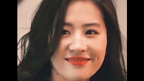 #Netizen meets Liu Yifei and Li Xian is filming handsome