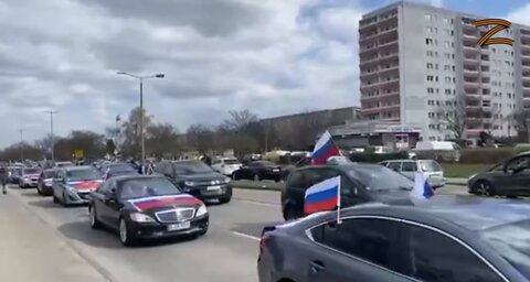 Berlin, Germany: More than 5,000 cars in support of the Russian Federation