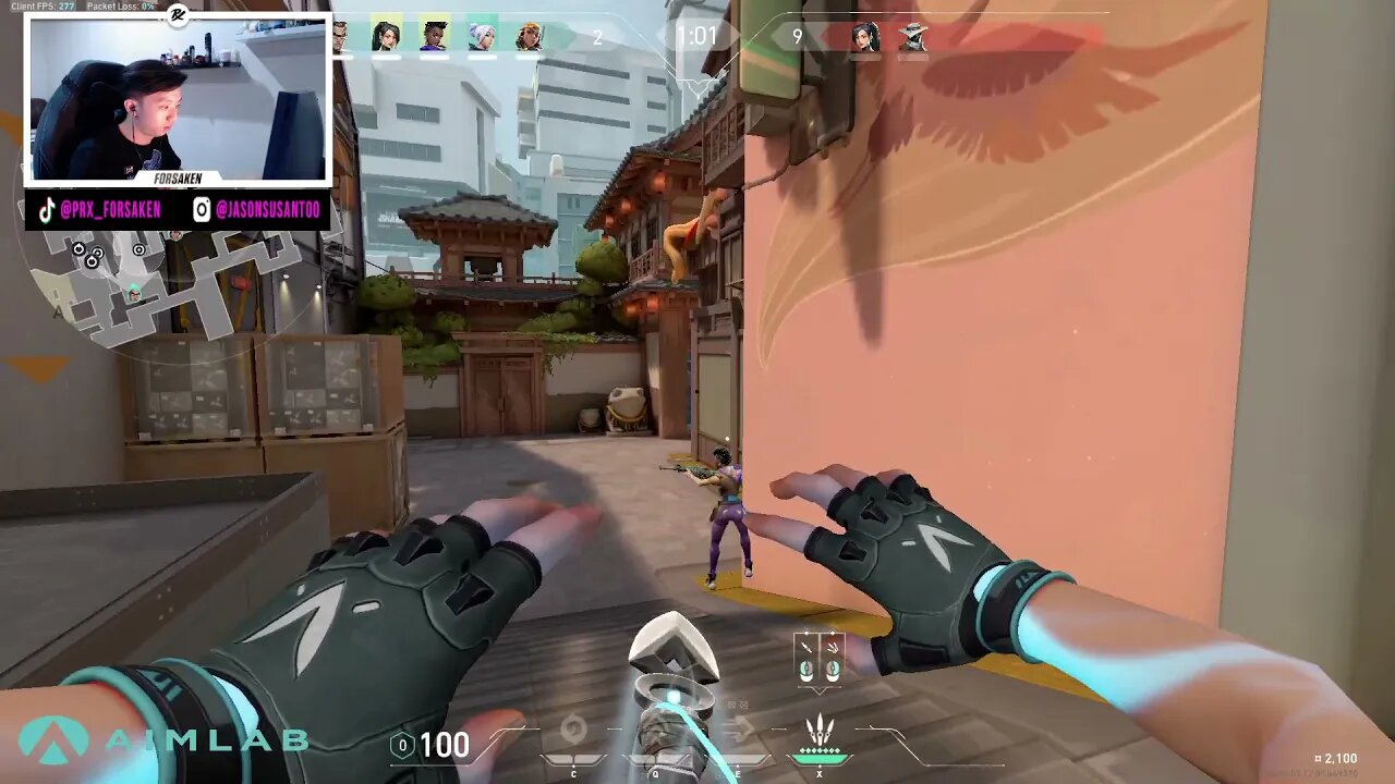 One knife is everything he needs