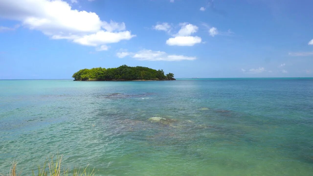 4 hrs of Serene Ocean Ambiance Surrounding A Remote Tropical Island - Nature ASMR - 4K UHD