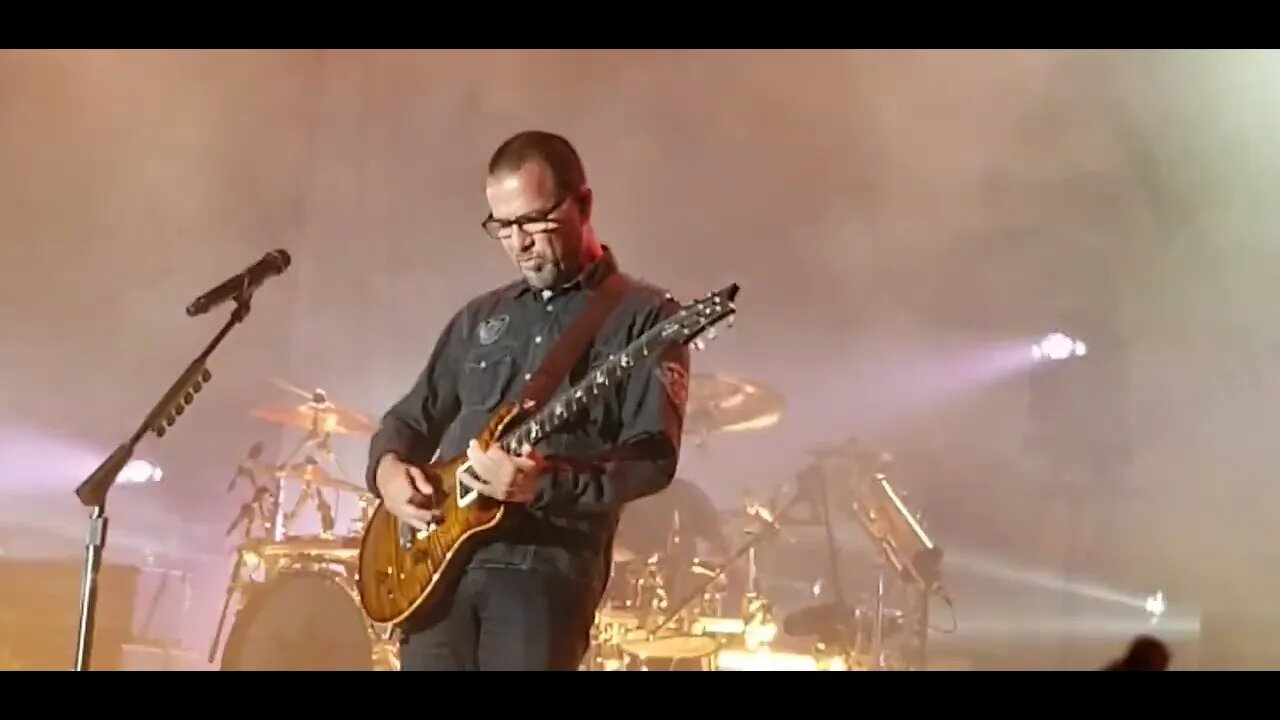 Godsmack Opening w Beastie Boy's Mix Master Mike "I Stand Alone" Earthday Birthday 28 April 23 2022