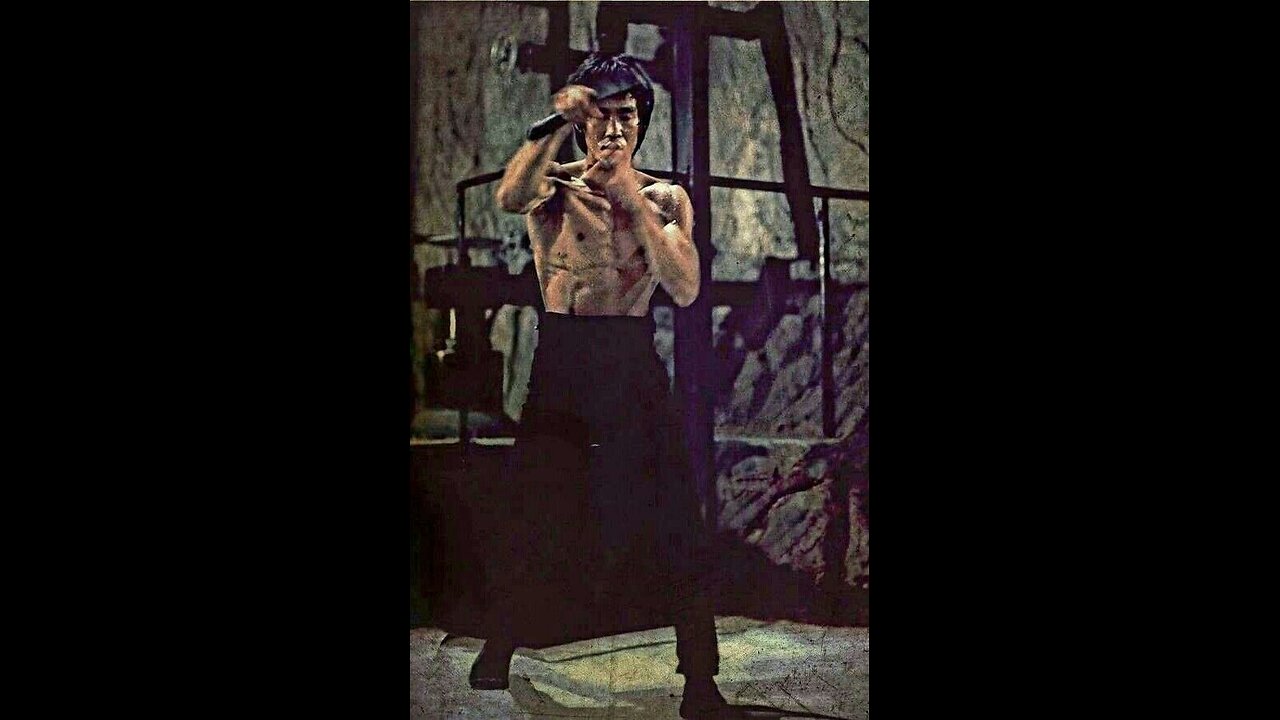 Cross kick Studio Films Bruce Lee Enter The Dragon