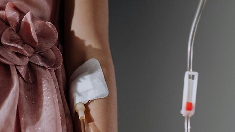 Should Christians Refuse Blood Transfusions (Like Jehovah’s Witnesses Do)?