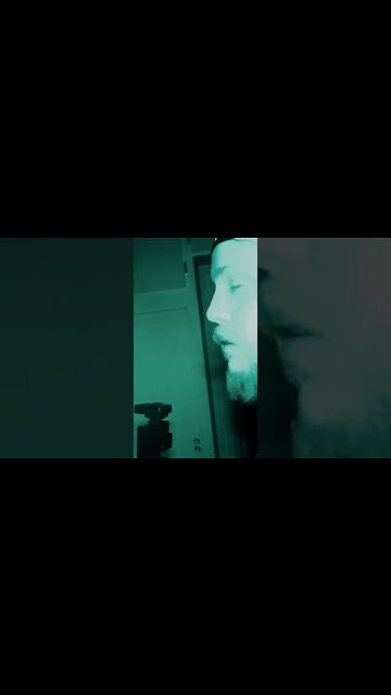 IS IT OK THAT IM IN HERE? 😮 #ghosts #paranormal #haunted