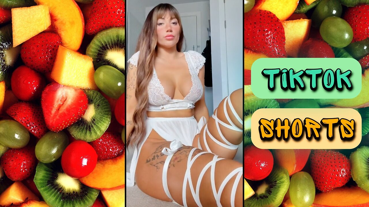 Voluptuous Seductress - Elegance in Every Detail. ✈️🥦🚿