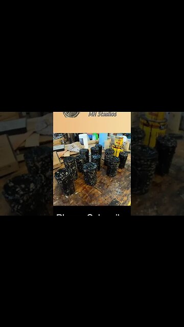 Making small birdhouses on a lathe #shorts