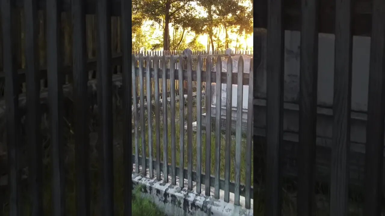 An Underwater Ghost Town In South Carolina, I’m camp where they buried the dead.￼