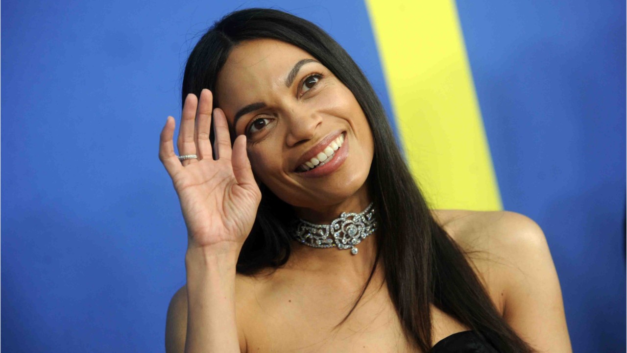 Rosario Dawson Partners With Burt's Bees