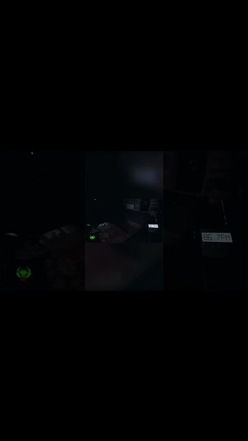 It's hungry - Phasmophobia #Shorts 7