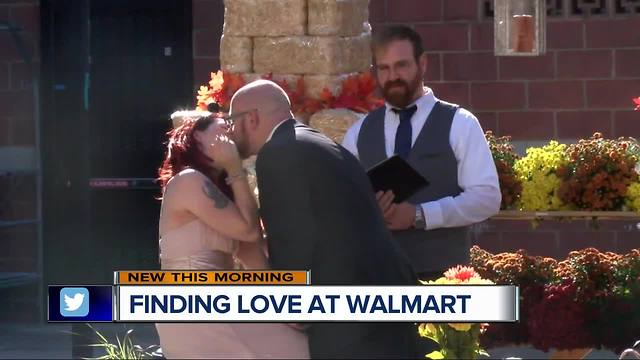 Metro Detroit couple finds love, gets married at Walmart