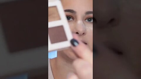how to blend shimmer eyeshadow #shorts #makeup
