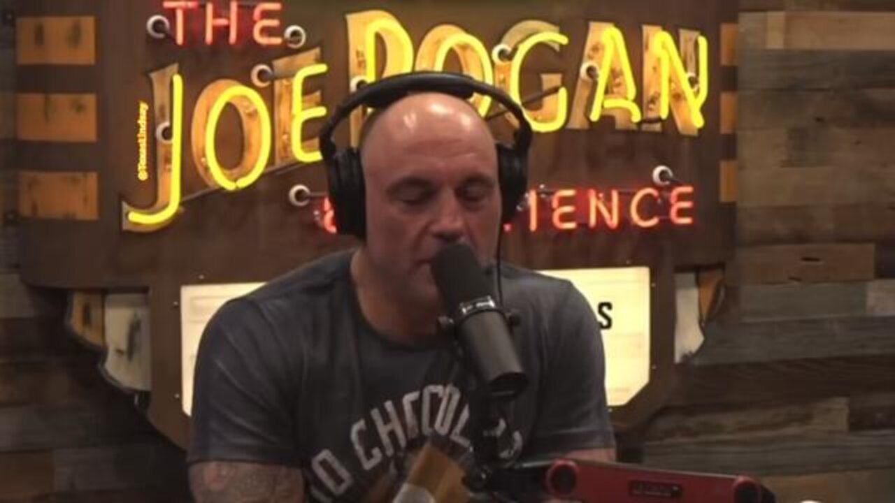 Joe Rogan Suggests Americans Vote Republican, Avoid serious errors...