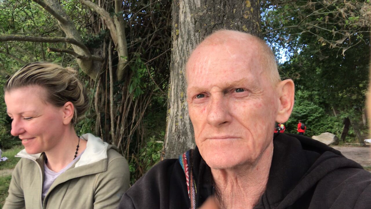 WALKABOUT TEACHES EVERYTHING ABOUT LIFE WITH FAITH & GREAT CONFIDENCE & INSPIRATIONAL ENCOURAGEMENT