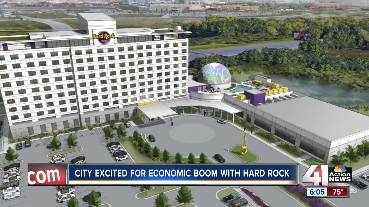 Edwardsville residents excited for new Hard Rock Hotel