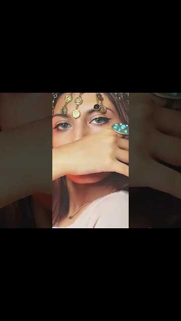 Beauty 1 #Bantasticfun #Shorts #ytshorts #desigirlsdance #dance #trendingvideo2022 #viralvideo2022