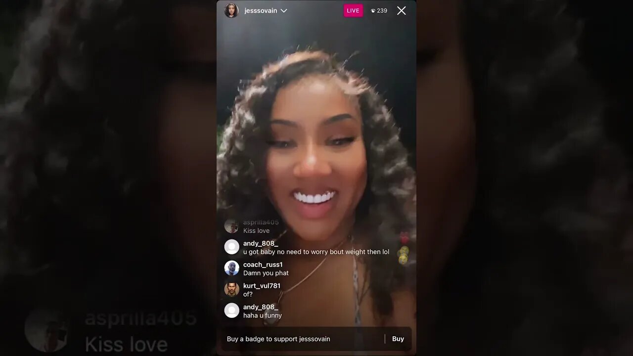JESSSOVAIN IG LIVE: Jesssovain Drinking And Vibing With A Little Basketball Game Going On (11/03/23)