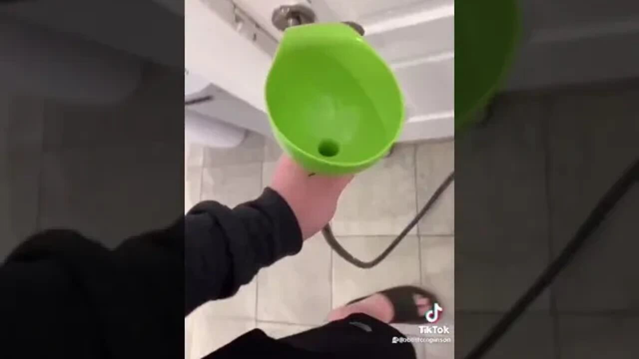 Gifts his boss with Fart (not my video)