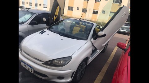 French Peugeot convertible 2002