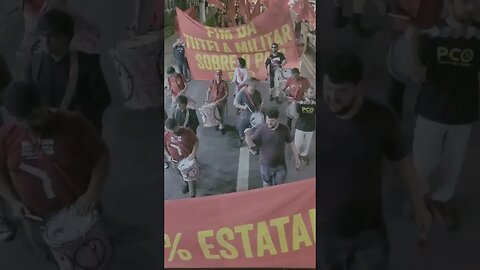"Eeeeê, se pintar coxinha, a porr###da vai comer"