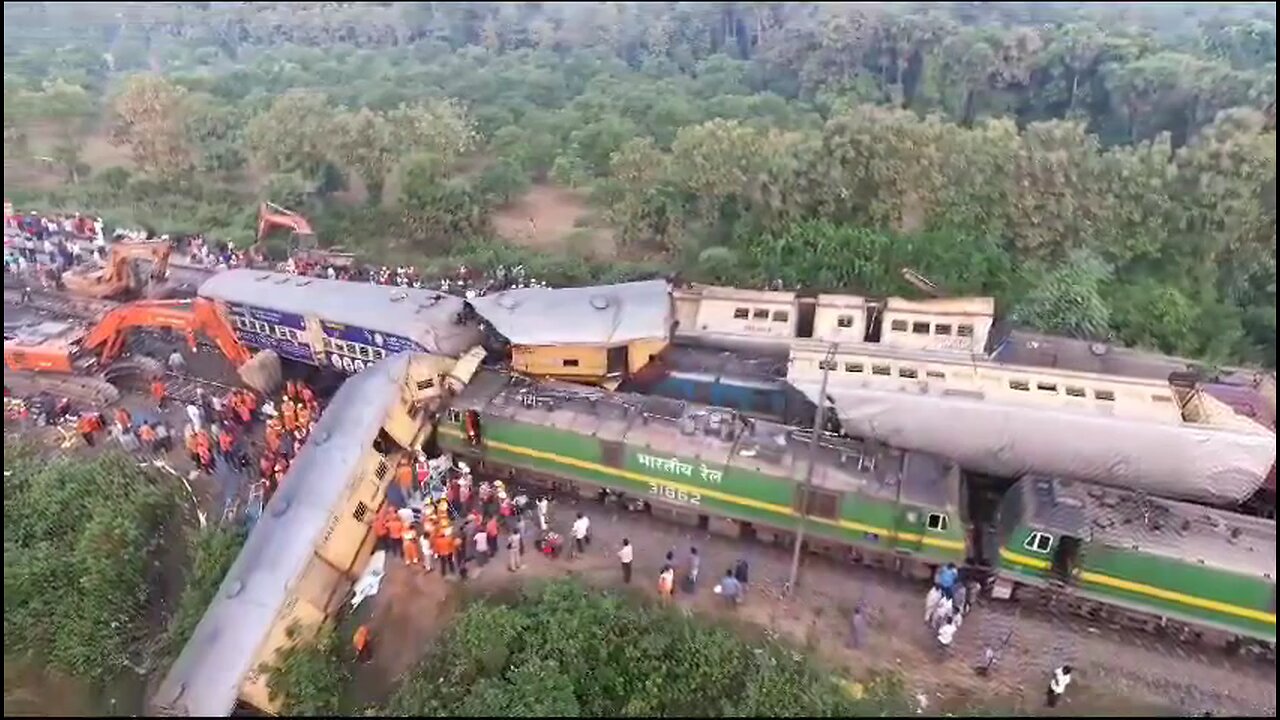 train accident in kantakapalli near visakhapatnam