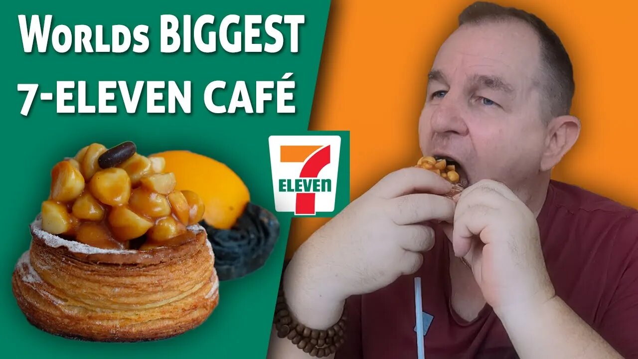 Worlds BIGGEST 7 - ELEVEN Cafe - Best Malaysian 7-11 Food 🇲🇾