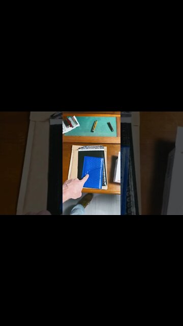 Shipping part one ☝️ EBay shorts 🩳