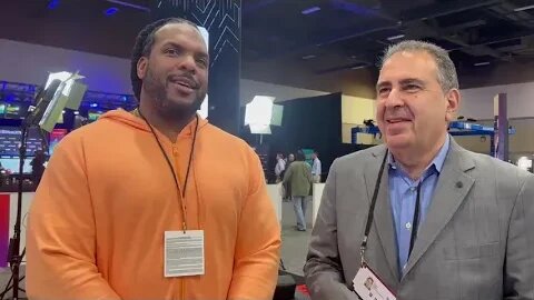 Super Bowl Champion Willie Colon