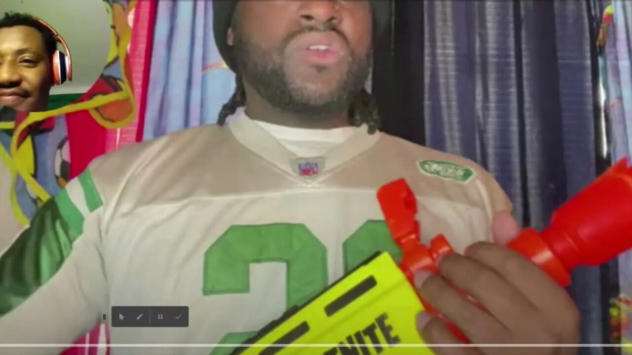 husleteaking reactino to dezfly to When Wanting Sister's Kitty Takes A Weird Turn.