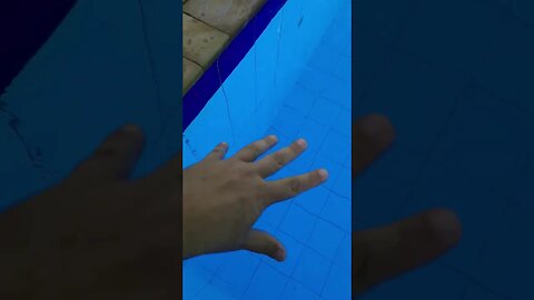 quando é necessário esvaziar a piscina... quando enche demais até a borda devido a chuvaa