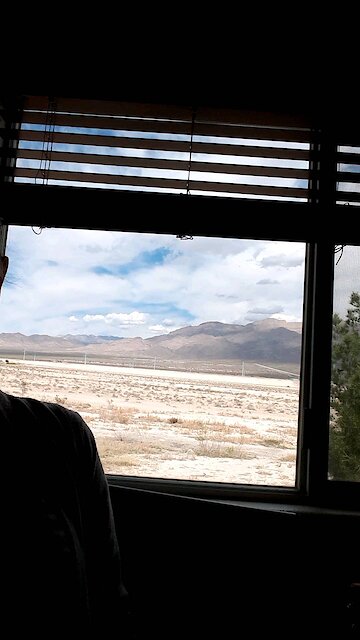 Is this background bomb or naww