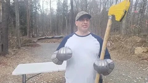 Using Medieval Gauntlets as a Weapon