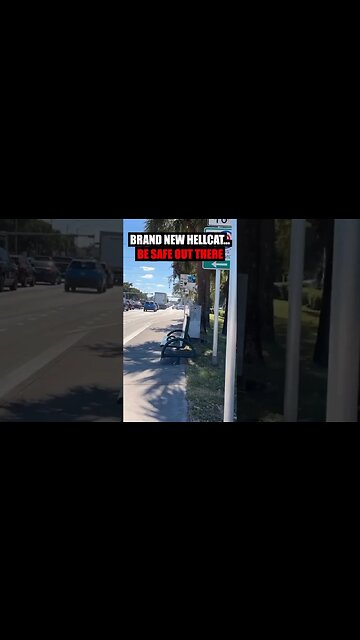 Y’all be safe out there! 😬😬😬 #shorts #viral #subscribe #shortvideo #reels #viralreels #hellcat