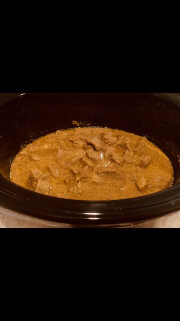 Slow Cooker Beef Curry Only 5 ingredients