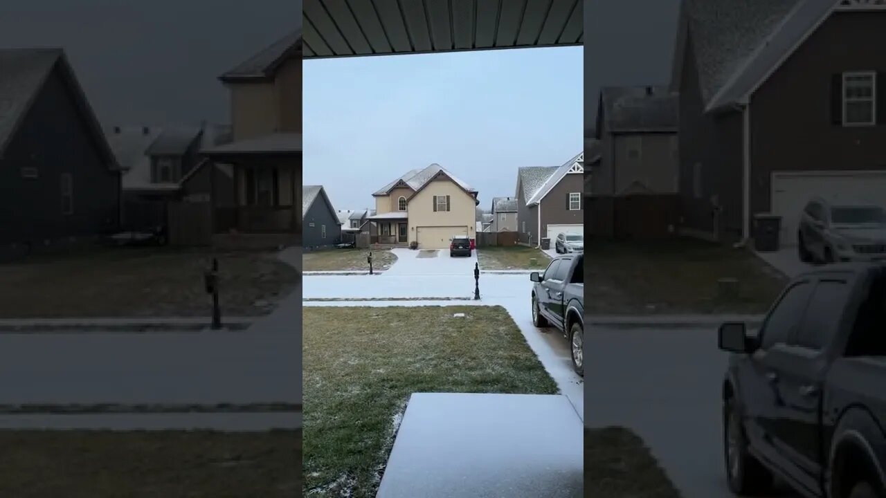 Snowing in central Tennessee