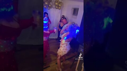 Céline Dion I’m alive dance